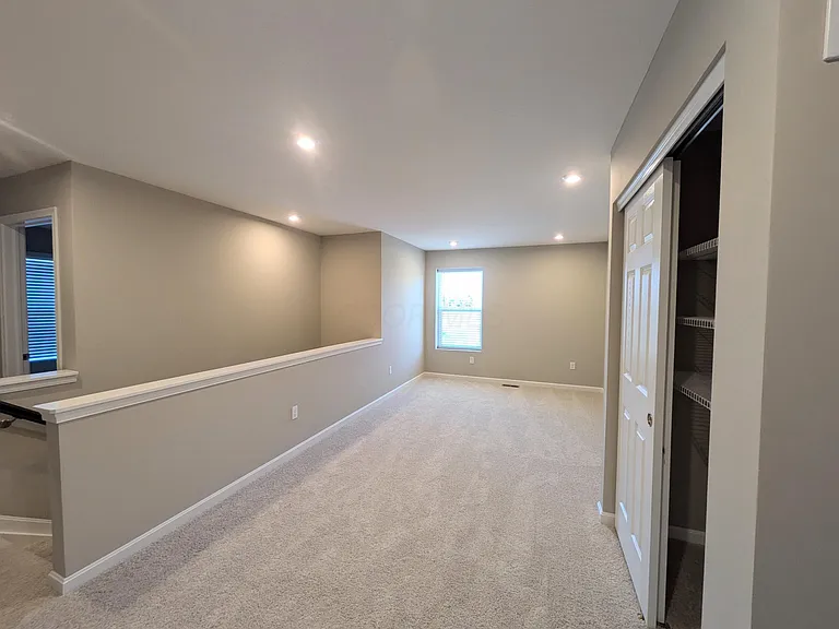 9013 Hawk Hill Way — Photo 18