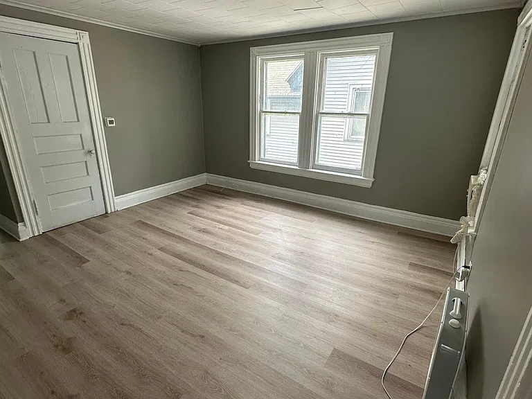 279 Garson Ave #UPPER — Photo 4