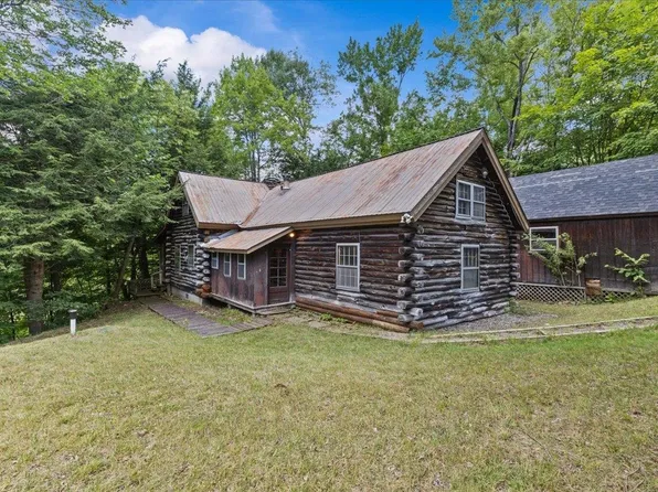 592 Upper Pleasant Valley Road, Cambridge, VT 05464