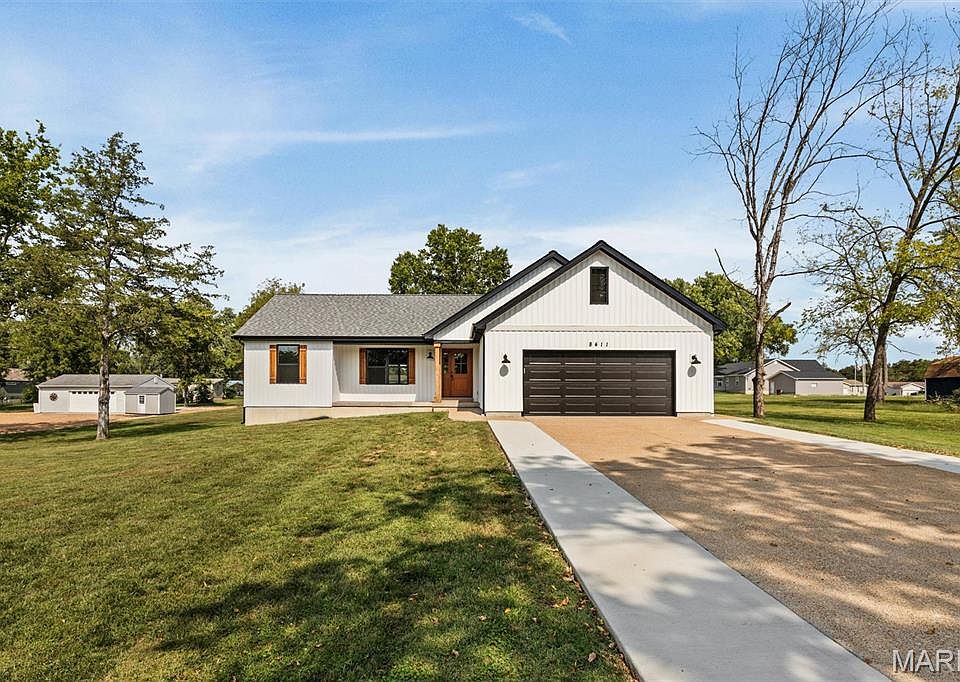 1st image of 8411 Goldenrod Rd