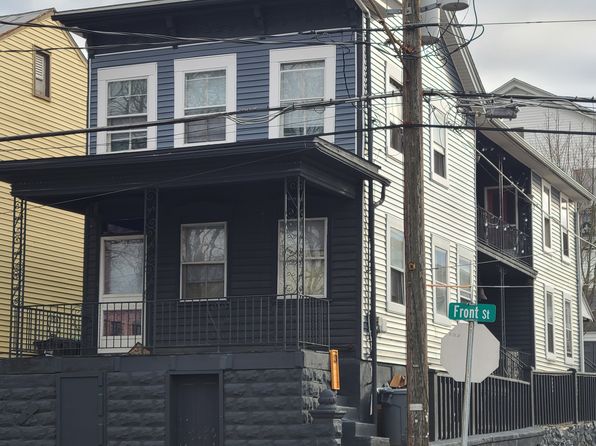 31 Front St #1