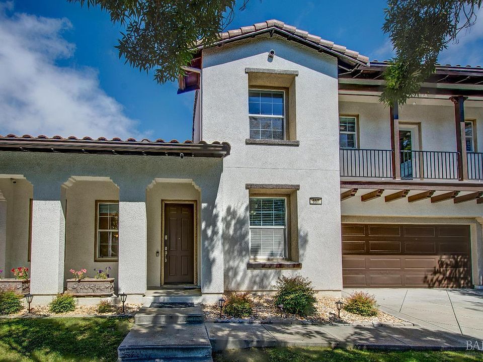 1st image of 657 Kirkland Avenue