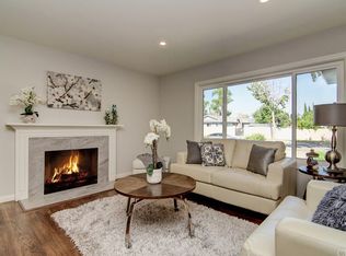 1934 W Martha Ln, Santa Ana, CA 92706