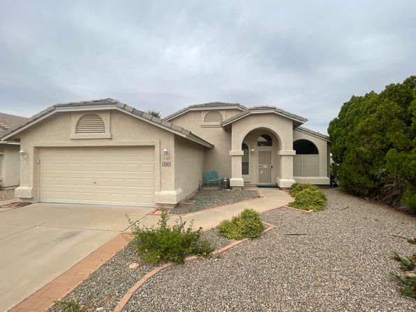 2262 E Smoke Tree Rd