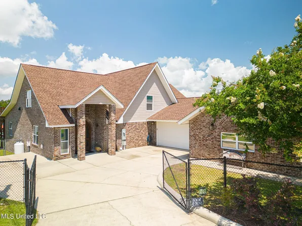 19381 Kathy Cv, Saucier, MS 39574