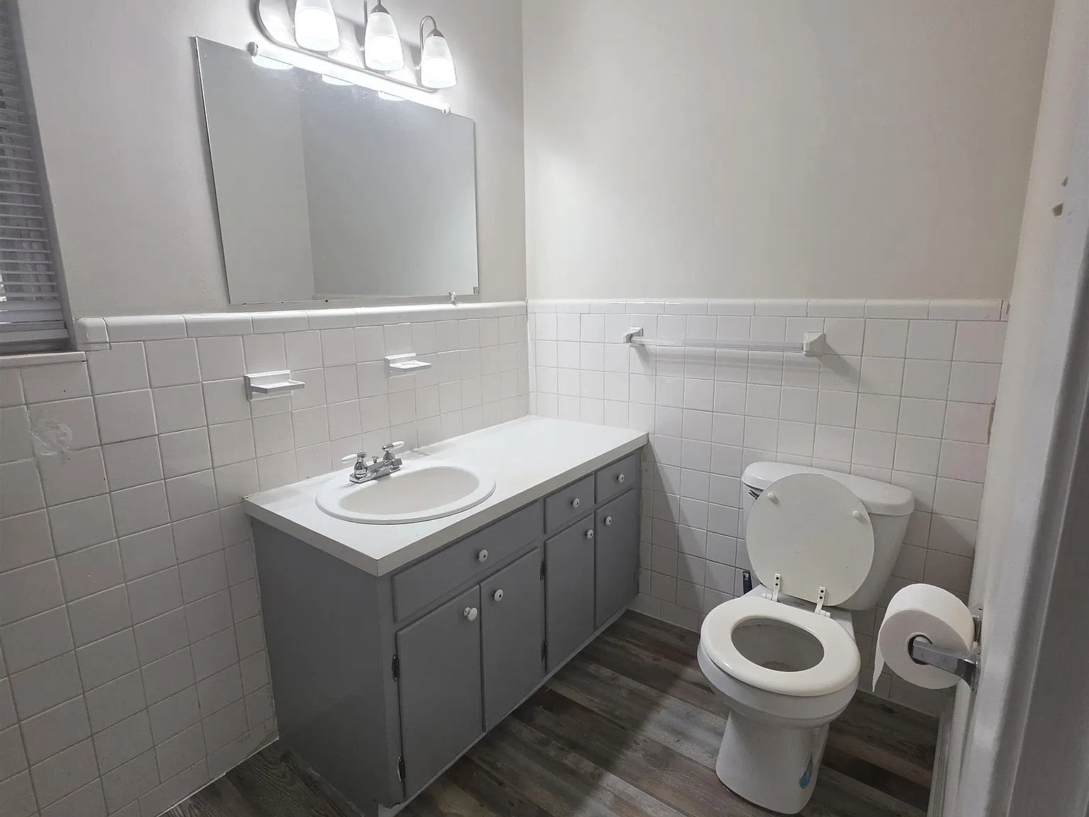 4 bed, 2.0 bath, 1900 sqft, $1,750 — Photo 3