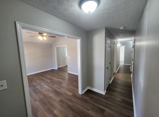 1046 River Bend Rd, Frankfort, KY 40601