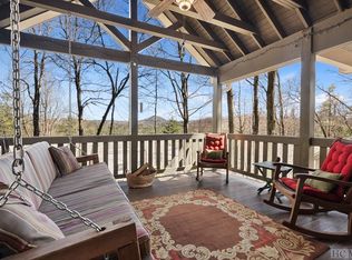 690 Wyanoak Rd, Highlands, NC 28741