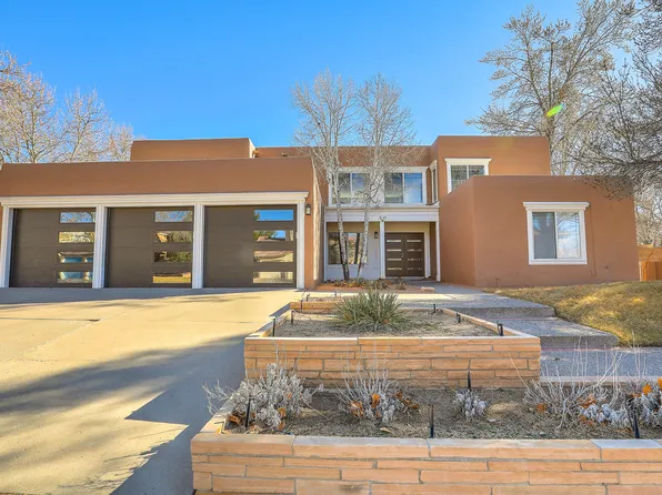 11812 Persimmon Ave NE, Albuquerque, NM 87111