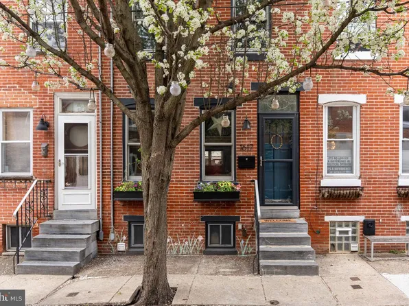 1617 S Iseminger St, Philadelphia, PA 19148