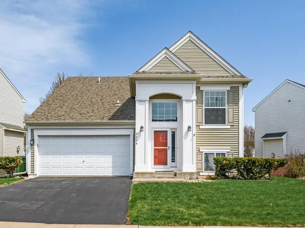 8508 Kirkwood Ln N, Maple Grove, MN 55369