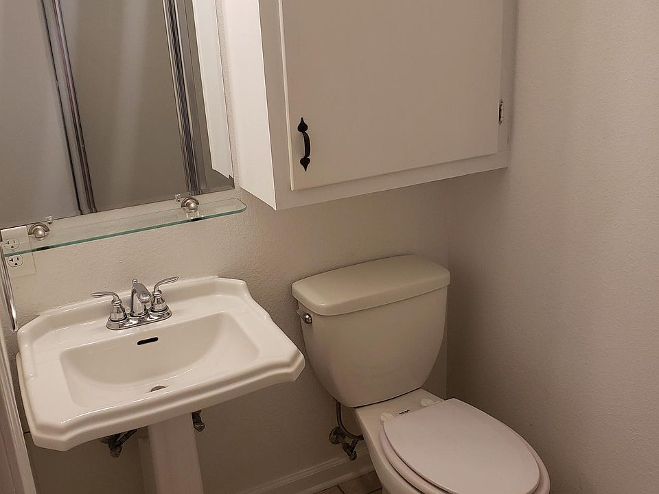 1st image of 1540 E Hankerson St #2