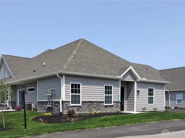 1038 Bayberry Dr, Waynesville, OH 45068