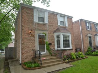 3759 N Cumberland Ave, Chicago, IL