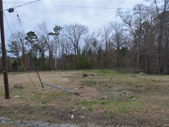 5th image of 2461 Audrey Ln