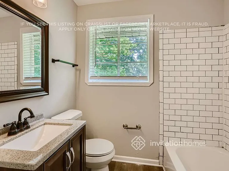 1278 Richard Rd — Photo 10