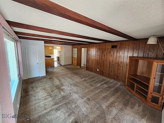 4th image of 2501 4th Ave N