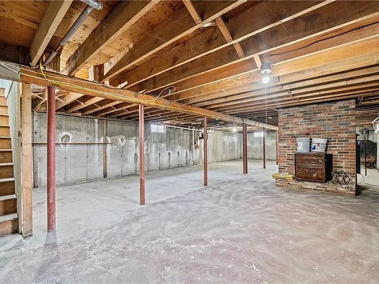 51 Arrowhead Ln — Photo 17