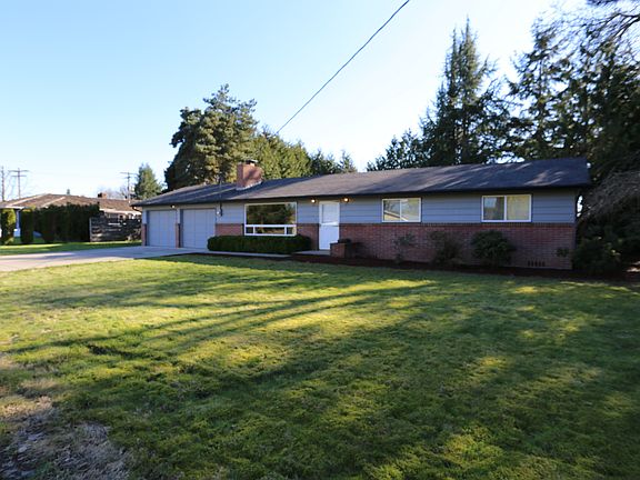 3rd image of 1606 W Mellen St