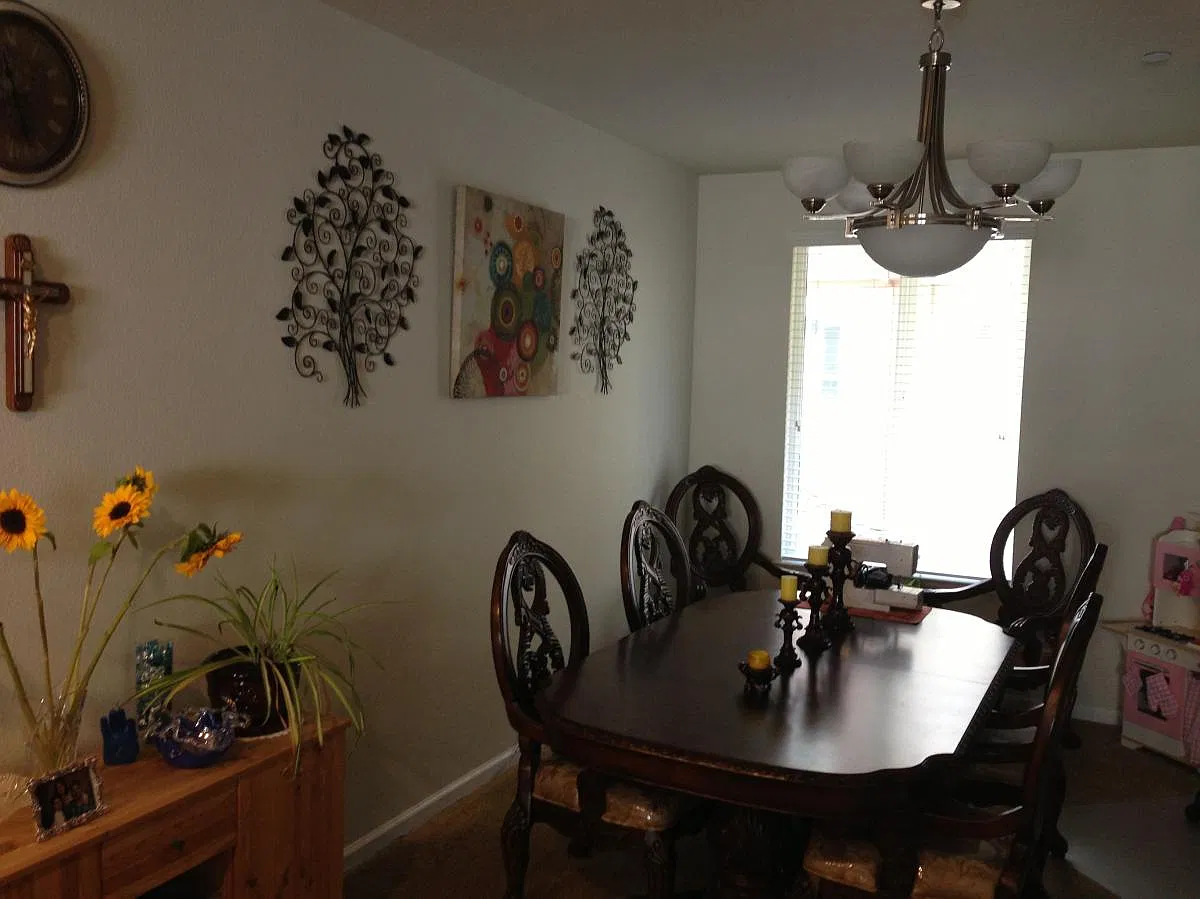 2 bed, 2.5 bath, 1667 sqft, $4,500 — Photo 3