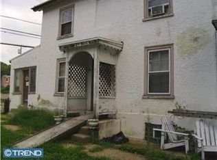 118 E Herman St, Philadelphia, PA