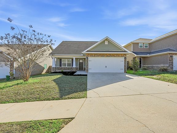 3rd image of 499 Eisenhower Dr