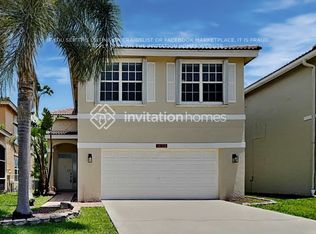 7805 Springfield Lake Dr, Lake Worth, FL 33467