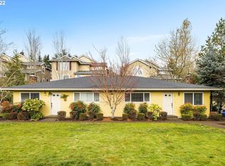 2527 SW Spring Garden St APT 1, Portland, OR 97219