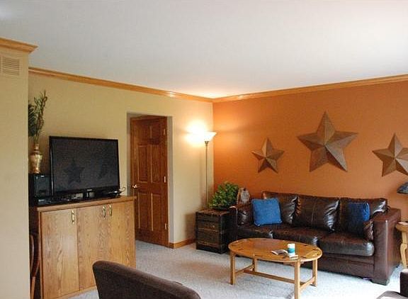 5th image of 2073 Lac Du Mont Dr