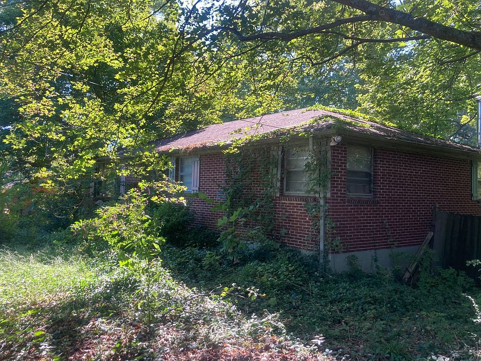 2nd image of 2249 Smith Springs Rd