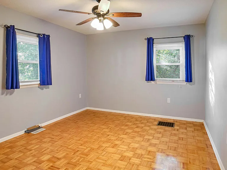 5209 W Maple Shade Ln — Photo 22