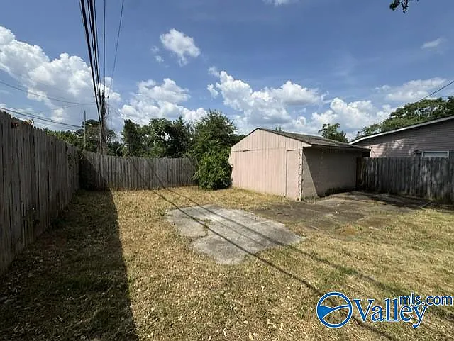 2810 Hillsboro Rd SW — Photo 35