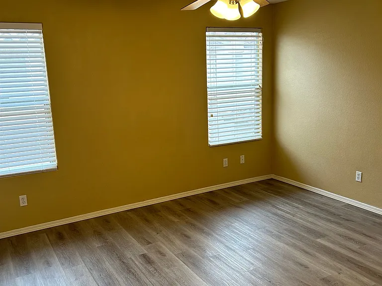 7920 Windhamridge Dr — Photo 30