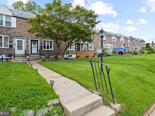 430 Rively Ave, Collingdale, PA 19023