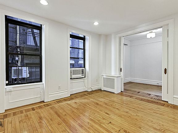 2nd image of 105 E 15th St APT 33