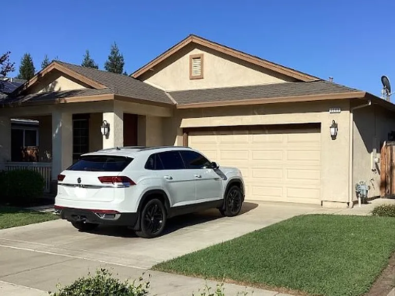 3266 Tinker Creek Way — Photo 1