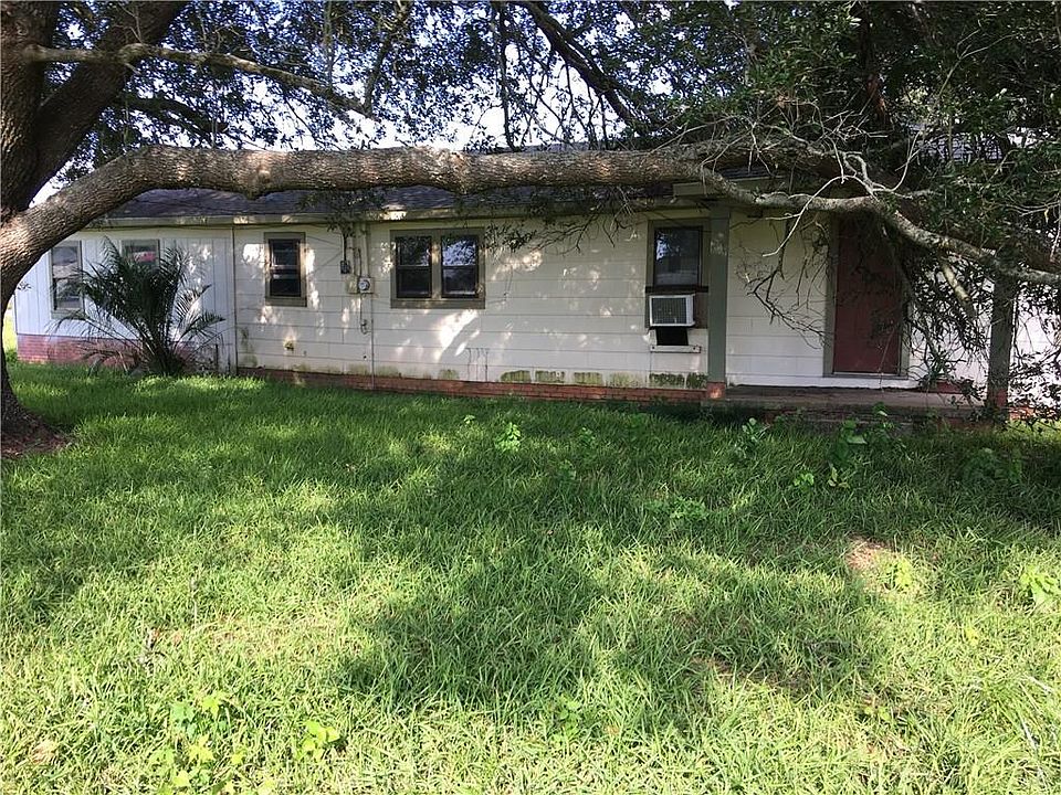 1st image of 10274 Bayou Des Glaises St