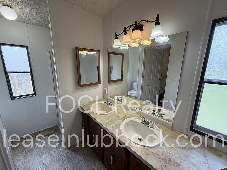 122 County Road 2900 — Photo 8