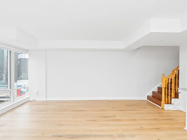 210 Victoria St #1809 — Photo 7