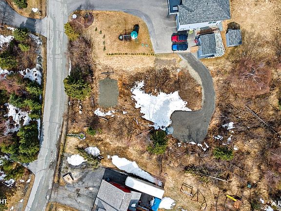 3rd image of 16037 Terracewood Ln