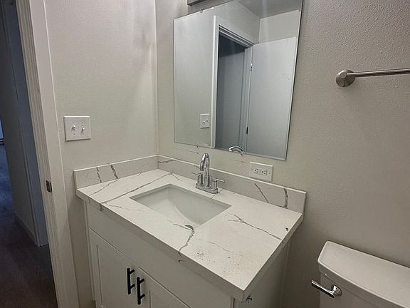 4th image of 711 2nd Ave N APT 103