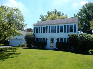 31 Dunham Pl, Saint Charles, IL 60174