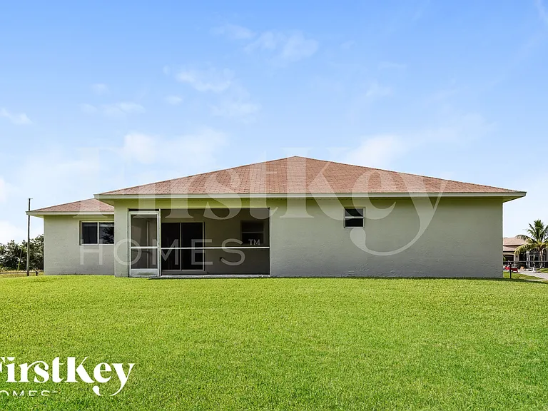 3619 NW 41st Ln — Photo 18