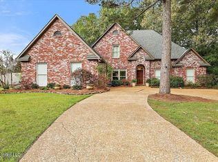 104 Silvertree Xing, Madison, MS 39110