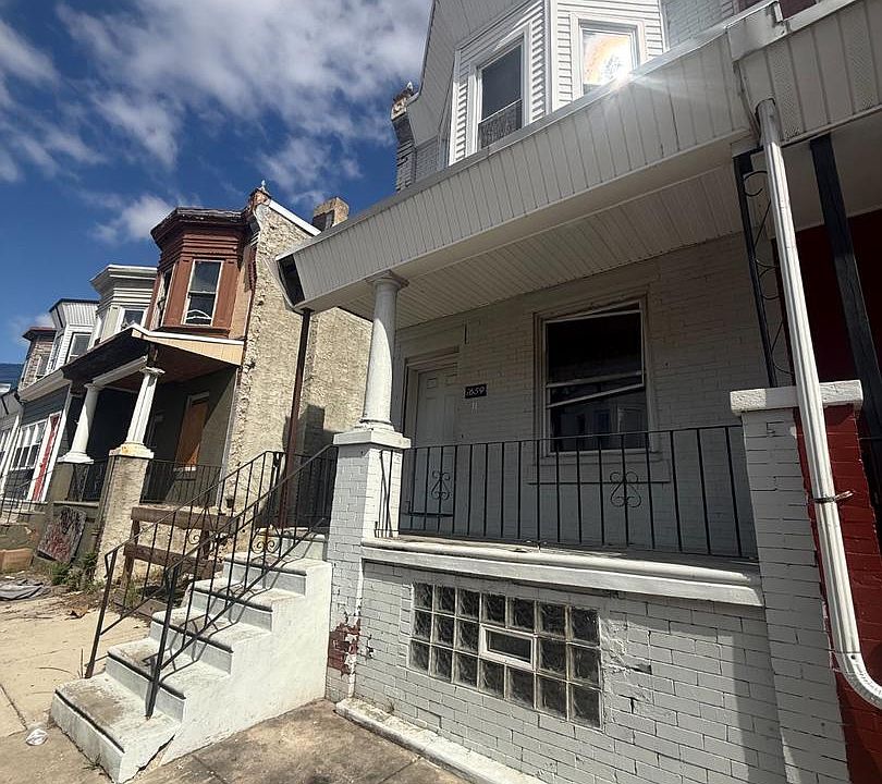2nd image of 1659 S Conestoga St