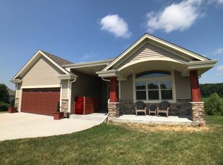 621 Thekla Ln, West Bend, WI 53095