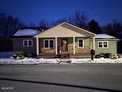 28 Colonial Road, Stillwater, NY, 12170