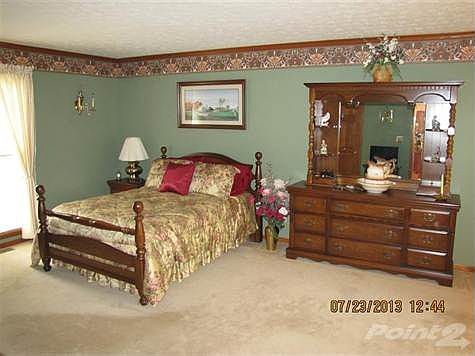 5th image of 733 Winterhaven Ln