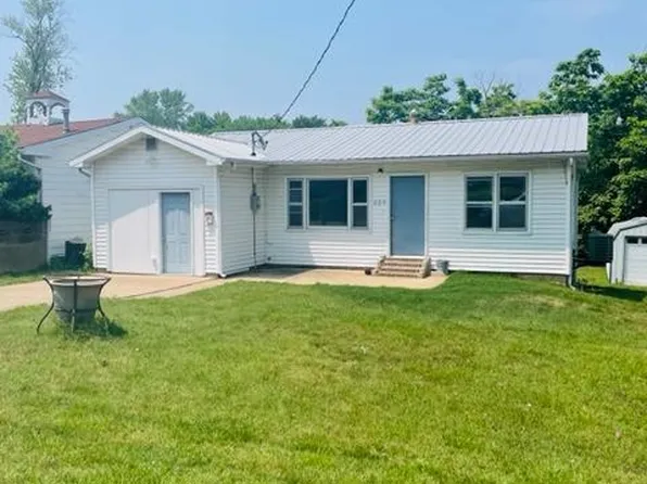 209 E Harrison Ave, Owensville, MO 65066