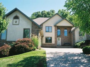 4856 E Utica St, Springfield, MO 65809